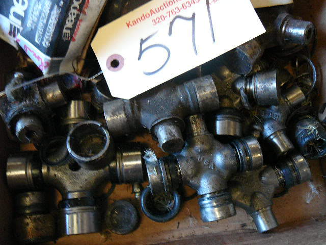 lot 571 image: Universal Joints