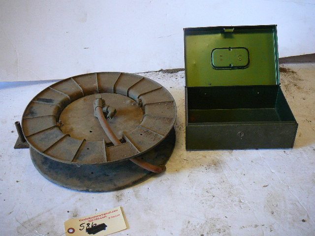 lot 586 image: Hose Reel & Box