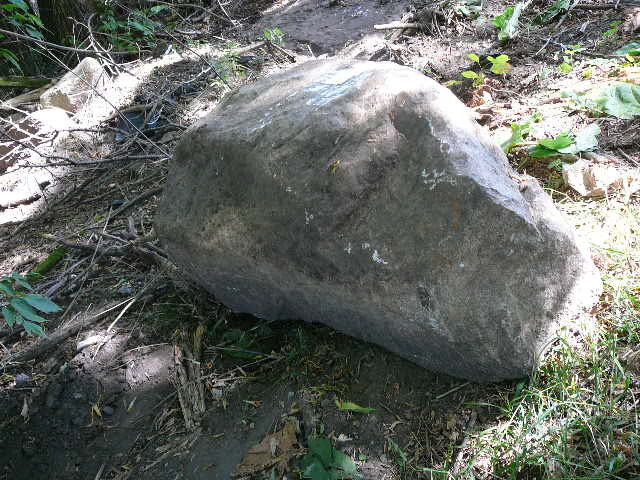 lot 598 image: Large Landscaping Rock