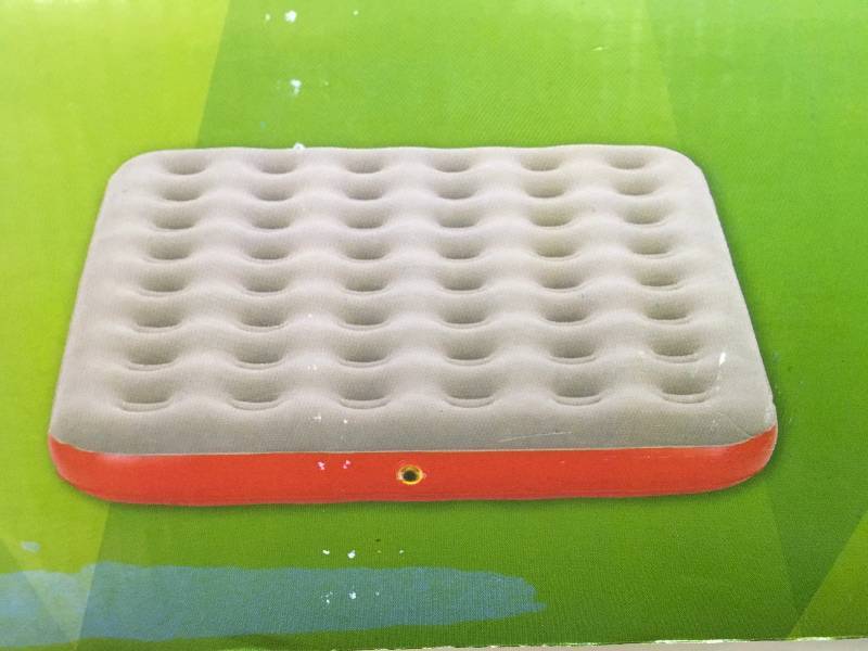 lot 94 image: Coleman Queen Quickbed Airbed, Retail $49.99