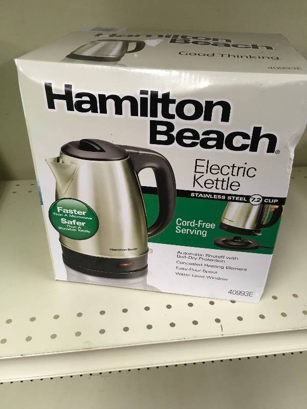 lot 97 image: Hamilton Beach Kettle, Retail $19.99
