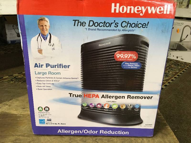 lot 98 image: Honeywell Air Purifier, Retail $139.99