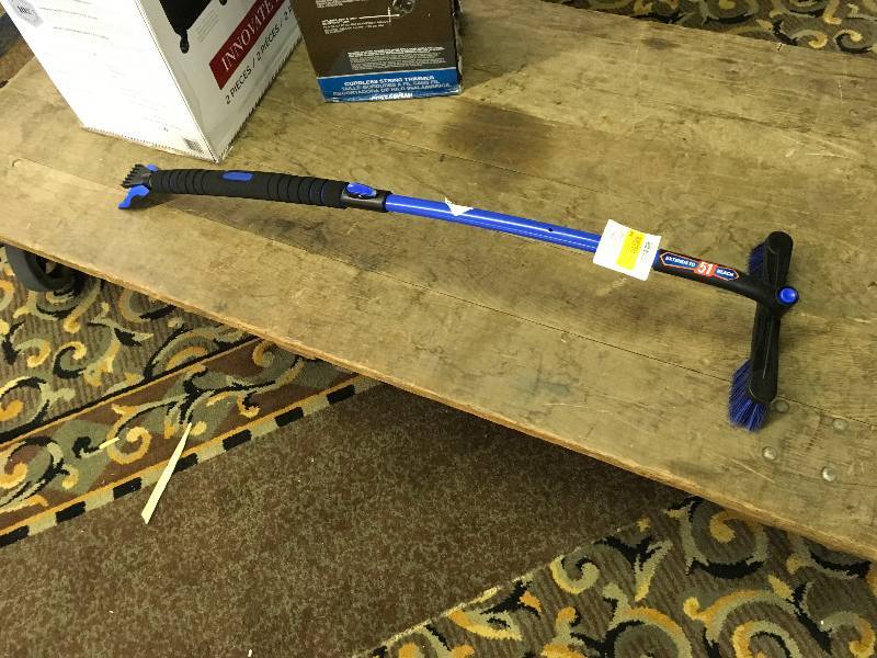 lot 110 image: Hopkins Snow Brush, Retail $14.99