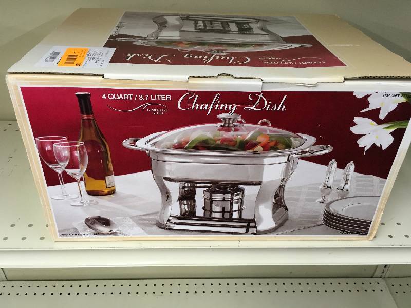 lot 115 image: 4Qt. Chafing Dish, Retail $29.97