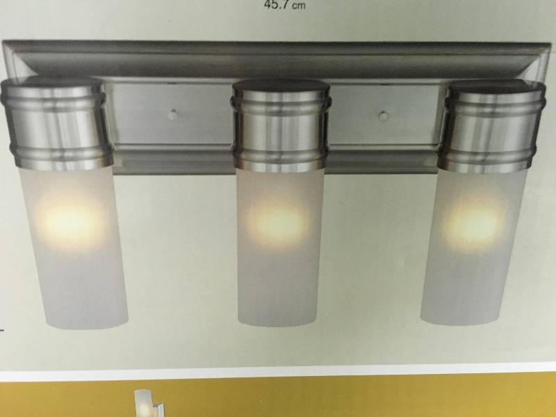 lot 86 image: Hampton Bay 1000037500 Charenton 3 Light Vanity Fixture Brushed Nickel new