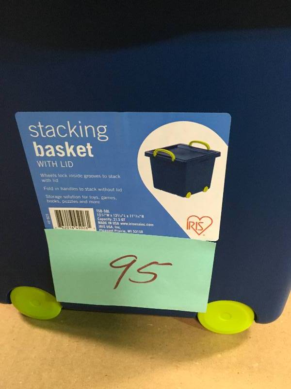 lot 95 image: IRIS Toy Storage Box, BlueGreen