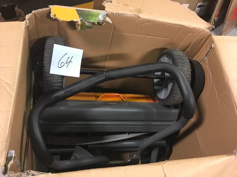 lot 64 image: Fiskars 362050-1001 18 Inch StaySharp Max Reel Mower  Used in good working cond.