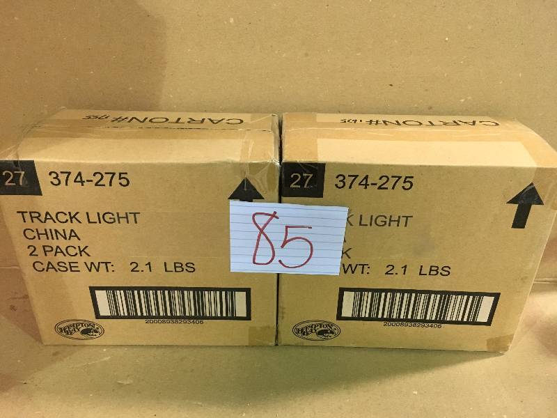 lot 85 image: Hampton Bay F23 # 374-275 75 Watt Par30 Halogen Track Light  2 PACK LOT OF 2 NEW