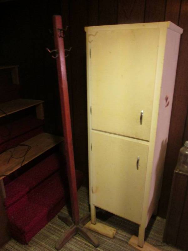 lot 53 image: Antique oak coat hanger with white ...