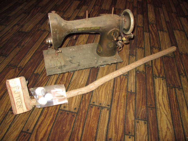 lot 95 image: New home antique sewing machinewoo...