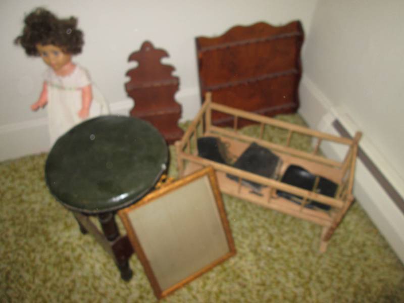 lot 232 image: Antique stooldollspoon racksvint...