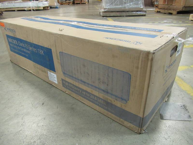 lot 40 image: MRCOOL Oasis ENERGY STAR 18,000 BTU 1.5 Ton Ductless Mini Split Air Conditioner and Heat Pump - 230-Volt60 Hz - INDOOR UNIT ONLY