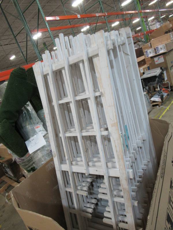 lot 53 image: Fourteen 24-in W x 72-in H White Garden Trellis HDLT2X6