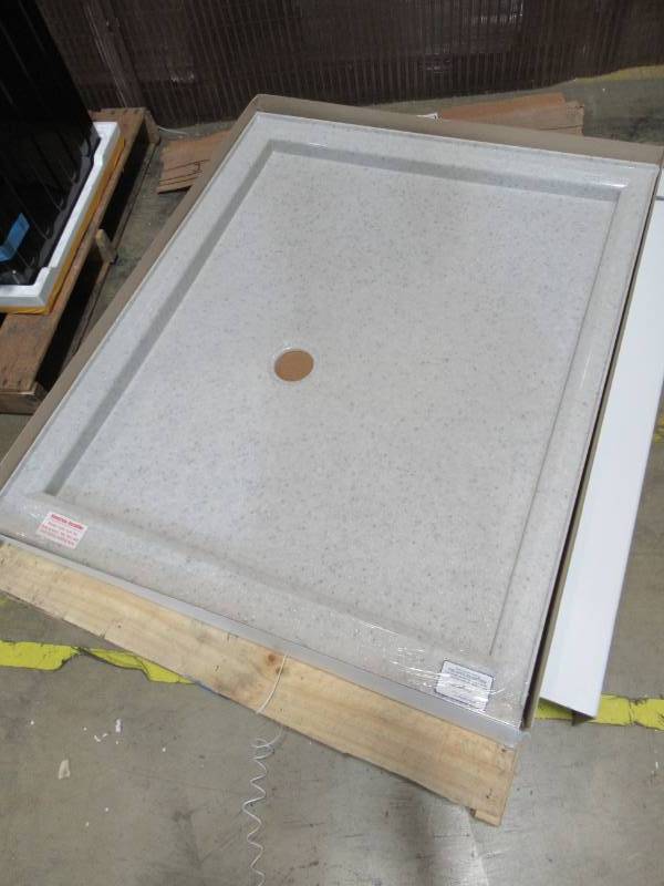 lot 132 image: The Onyx Collection, Dove 38 34 X 47 78 Gloss Smooth Full Height Rectangular Custom Shower Base