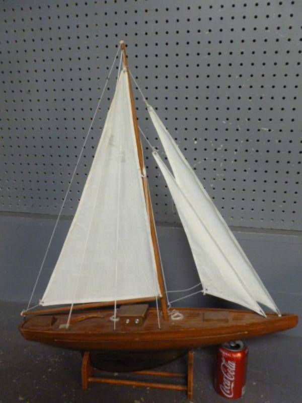 Wooden Sail Boat Decoration