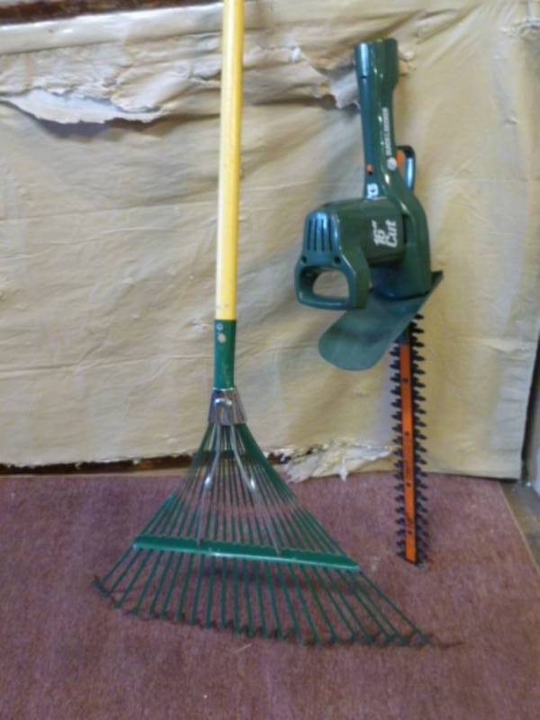 Hedge Trimmer