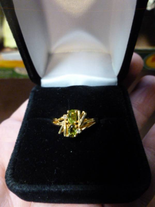 Ladies Ring