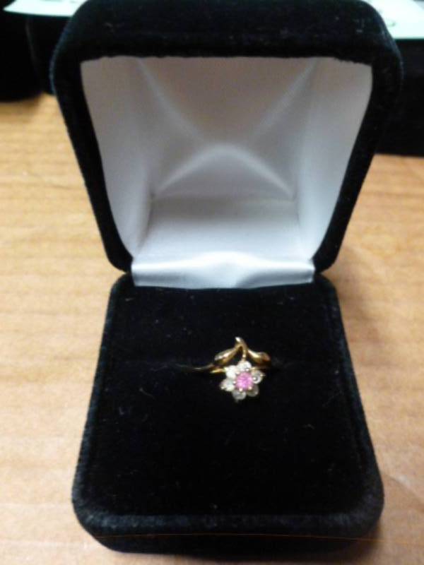 Ladies Ring