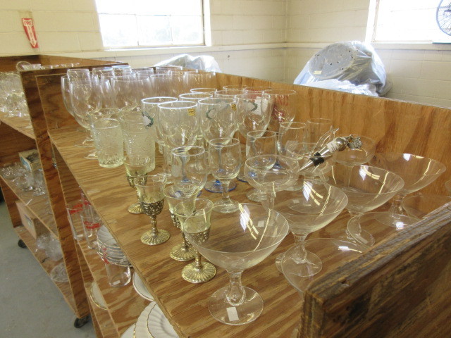 lot 143 image: CLEAR GLASS STEMWARE AND MORE