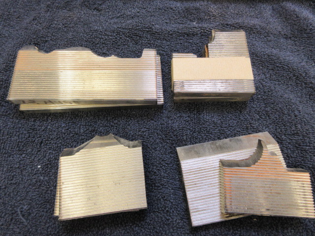 lot 161 image: ROUTER BITS