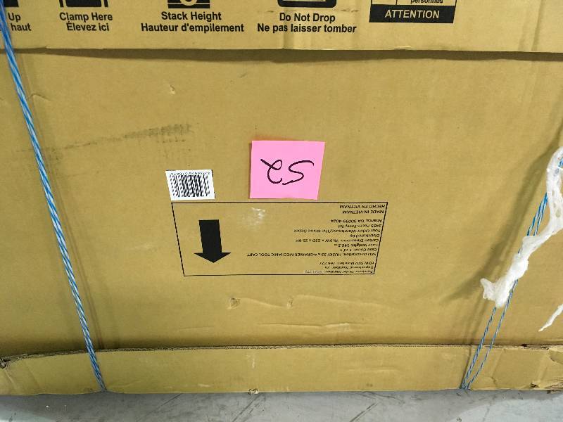 lot 52 image: HUSKY 33 in. 4-Drawer Mechanics Tool Cart, Black in good conditions