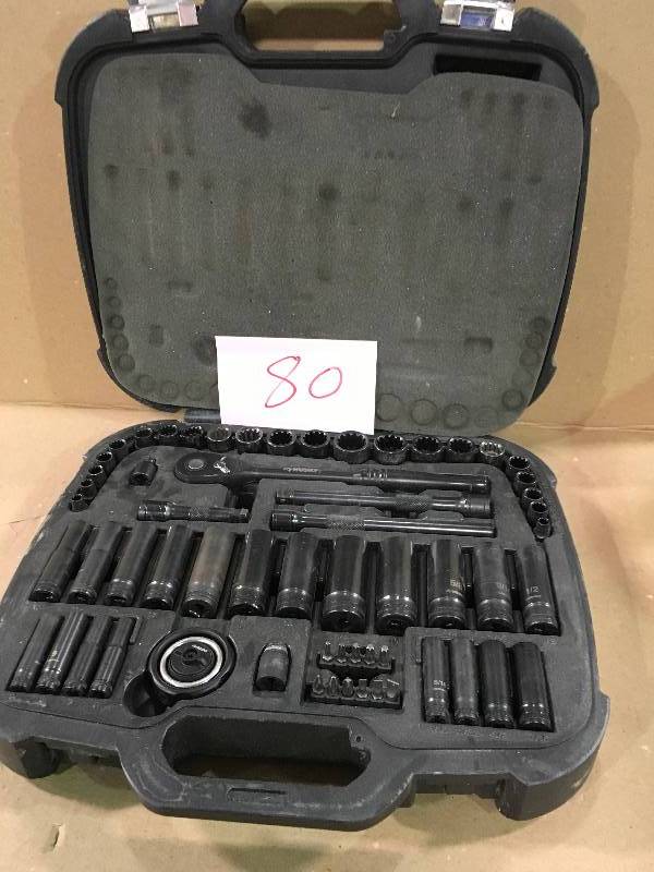 lot 80 image: Husky 14 in. and 38 in. Universal Mechanics Tool Set (60-Piece)  PRE-OWNED