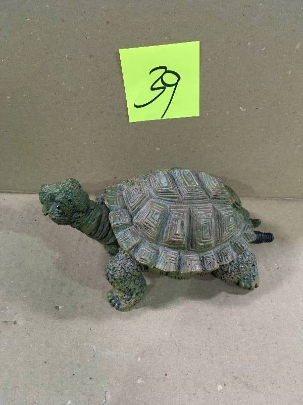 lot 39 image: TOTAL POND Turtle Spitter