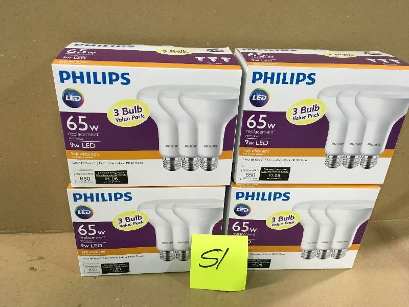 lot 51 image: LOT OF 4 PACKS Philips LED Dimmable Flood Light Bulb BR30 Daylight 65 WE 3 Ct new