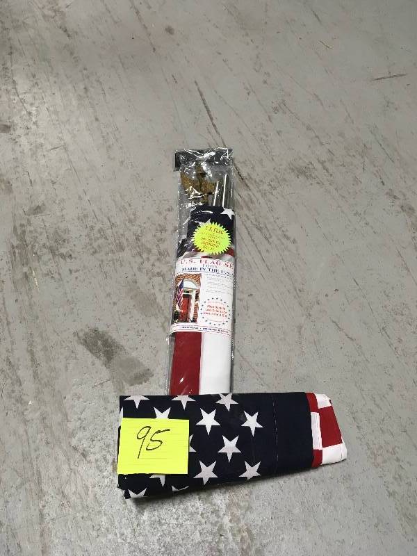 lot 95 image: 3x5 US Flag Set in good conditions