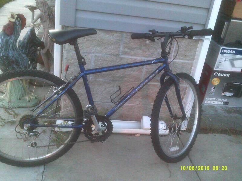 SCHWINN 6 SPEED BIKE