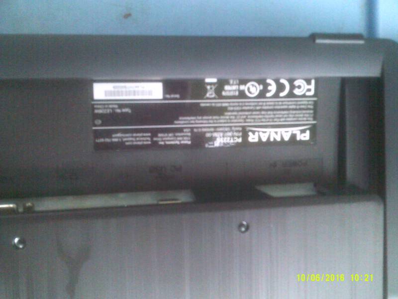 PLANAR COMPUTER SCREEN