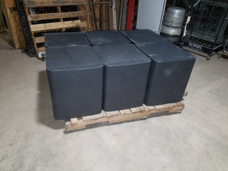lot 56 image: Metal Storage Cabinets