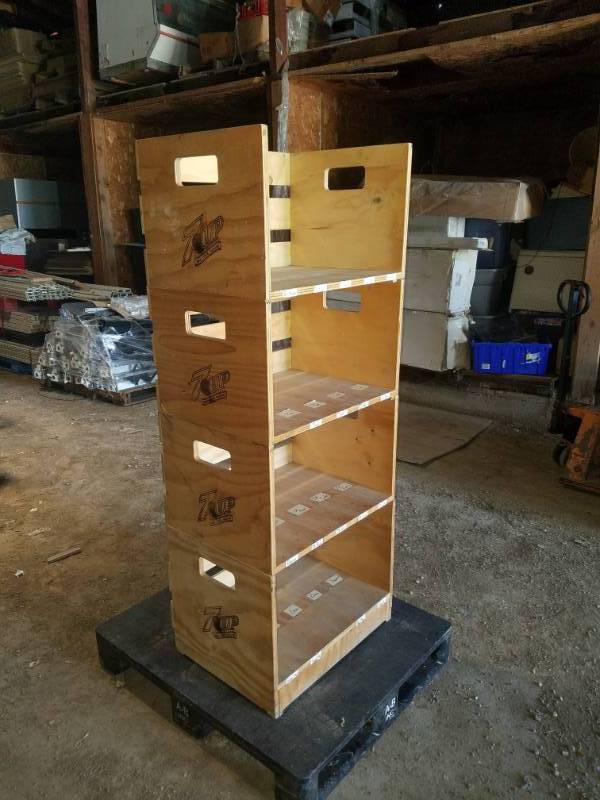 lot 19 image: 7-Up Crates