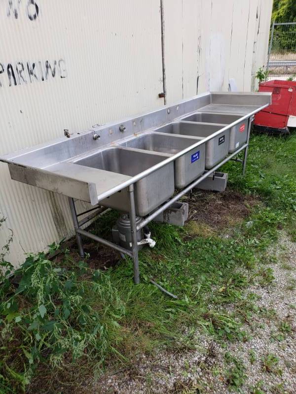 lot 45 image: 4-Bay Commercial Sink