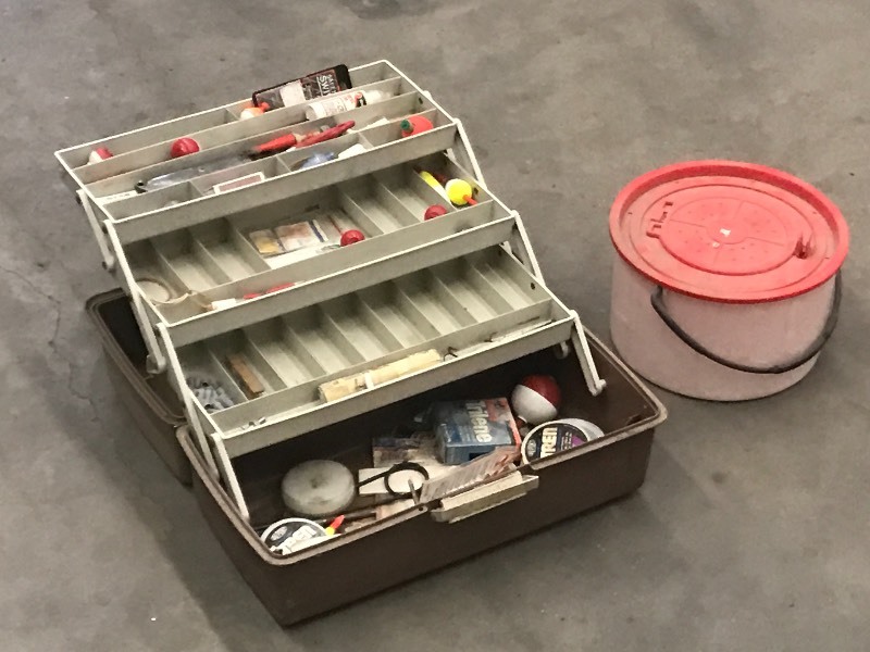lot 60 image: Minnow Bucket & Tackle Box With Contents