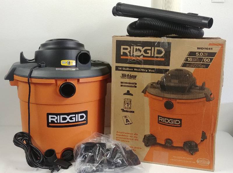 lot 5 image: Ridgid 16gal 5hp Shop-Vac, in-box