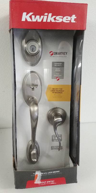 lot 38 image: Kwikset Satin Nickel Shelburne x Tustin Front Entry Handleset