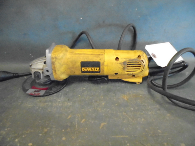 lot 42 image: Angle Grinder