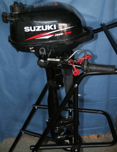 lot 52 image: Suzuki Outboard Motor