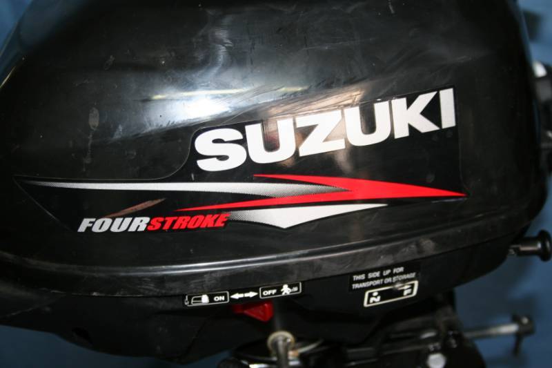 lot 53 image: Suzuki Outboard Motor