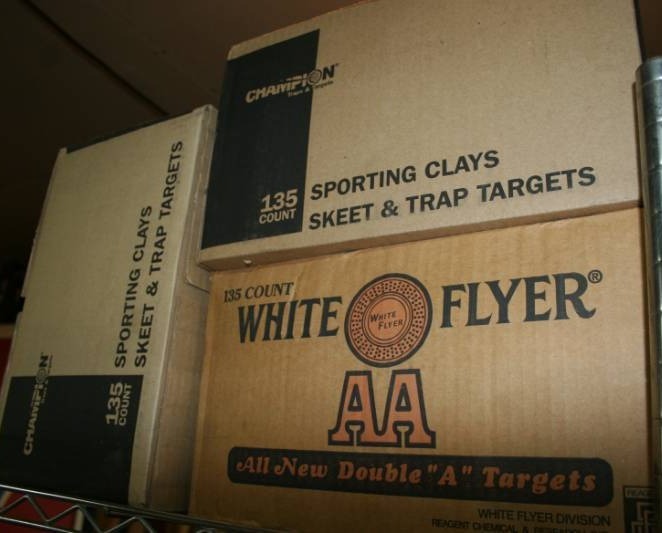 lot 83 image: Clay Target Pigeons