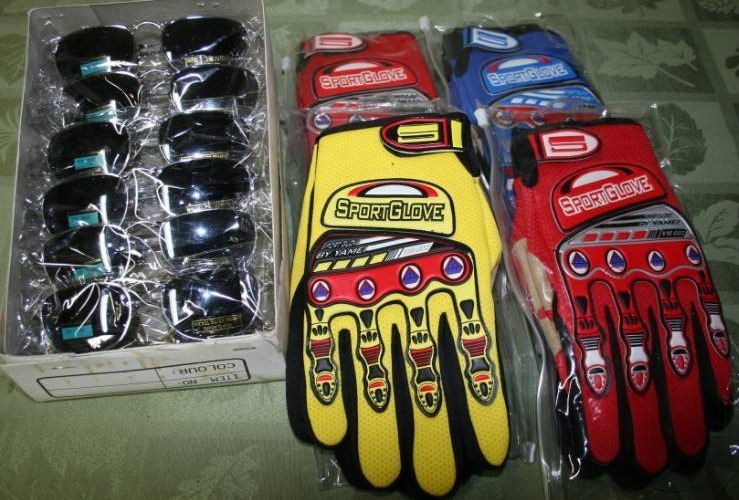 lot 125 image: Sports Gloves and Sunglasses