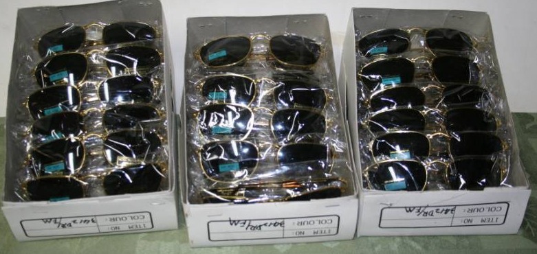 lot 132 image: Sunglasses