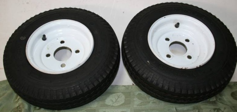 lot 196 image: Trailer Tires on Rims