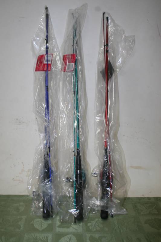 lot 220 image: Fishing Rods and Reels