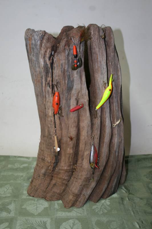 lot 225 image: Driftwood Stump