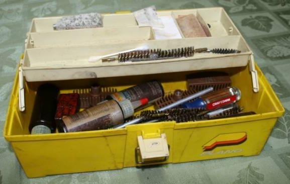 lot 237 image: Gun Cleaning Supplies