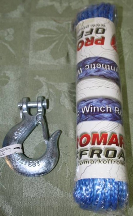 lot 270 image: Synthetic Winch Rope and Hook