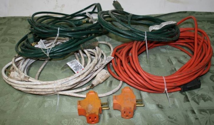 lot 281 image: Extension Cords