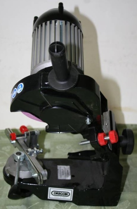 lot 283 image: Oregon Chainsaw Blade Sharpener